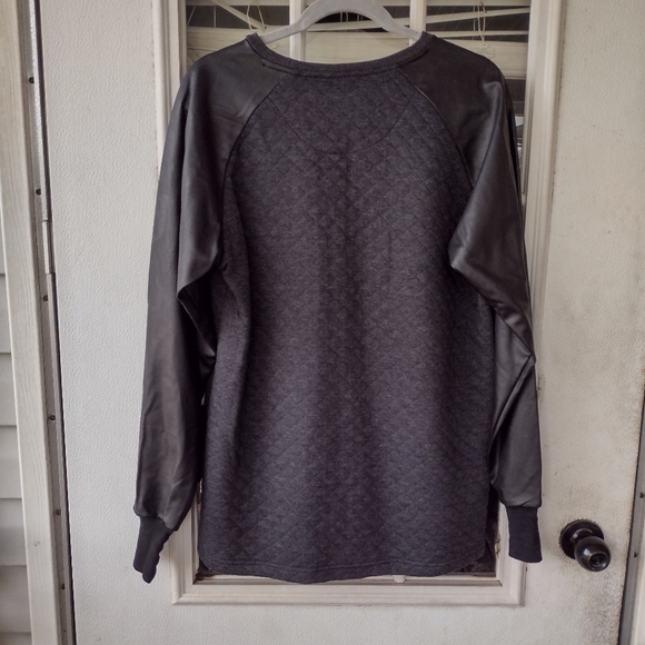 Well Established Quality Goods Men's Sweater size XL - Picture 3 of 6